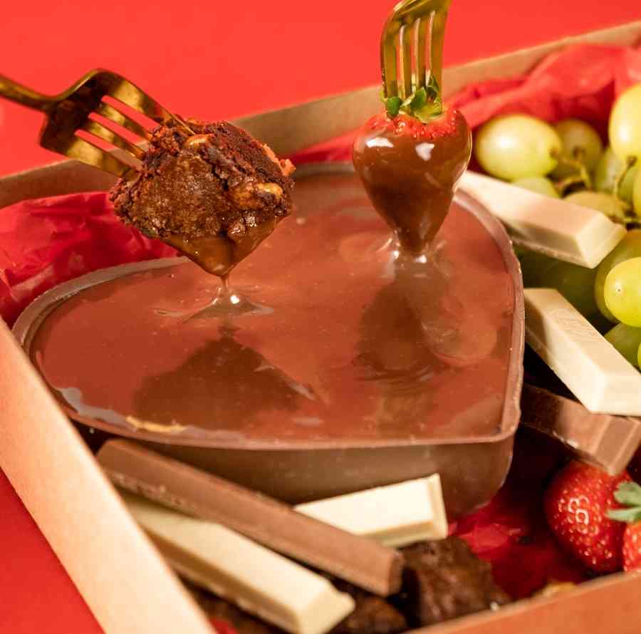 Fondue Dos Namorados