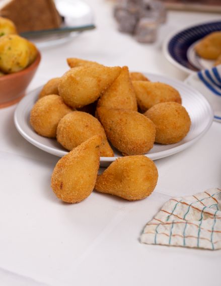 Mini Coxinha de Frango com Catupiry