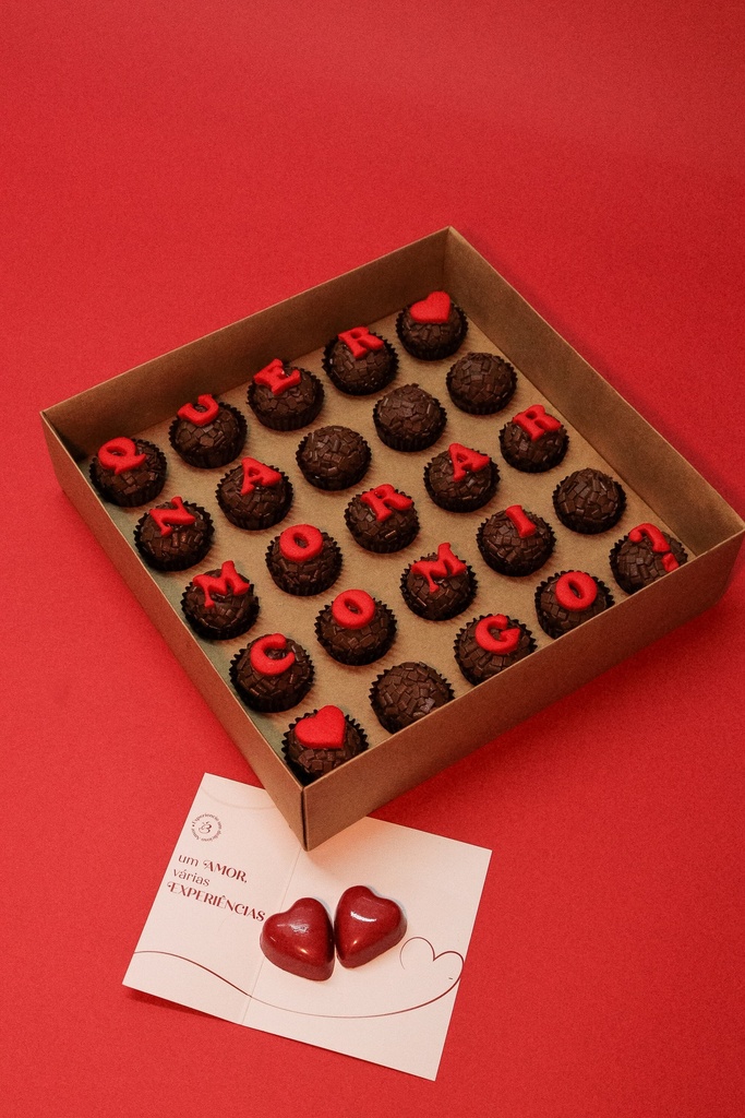 Gift Quer Namorar Comigo? Brigadeiro 25UND