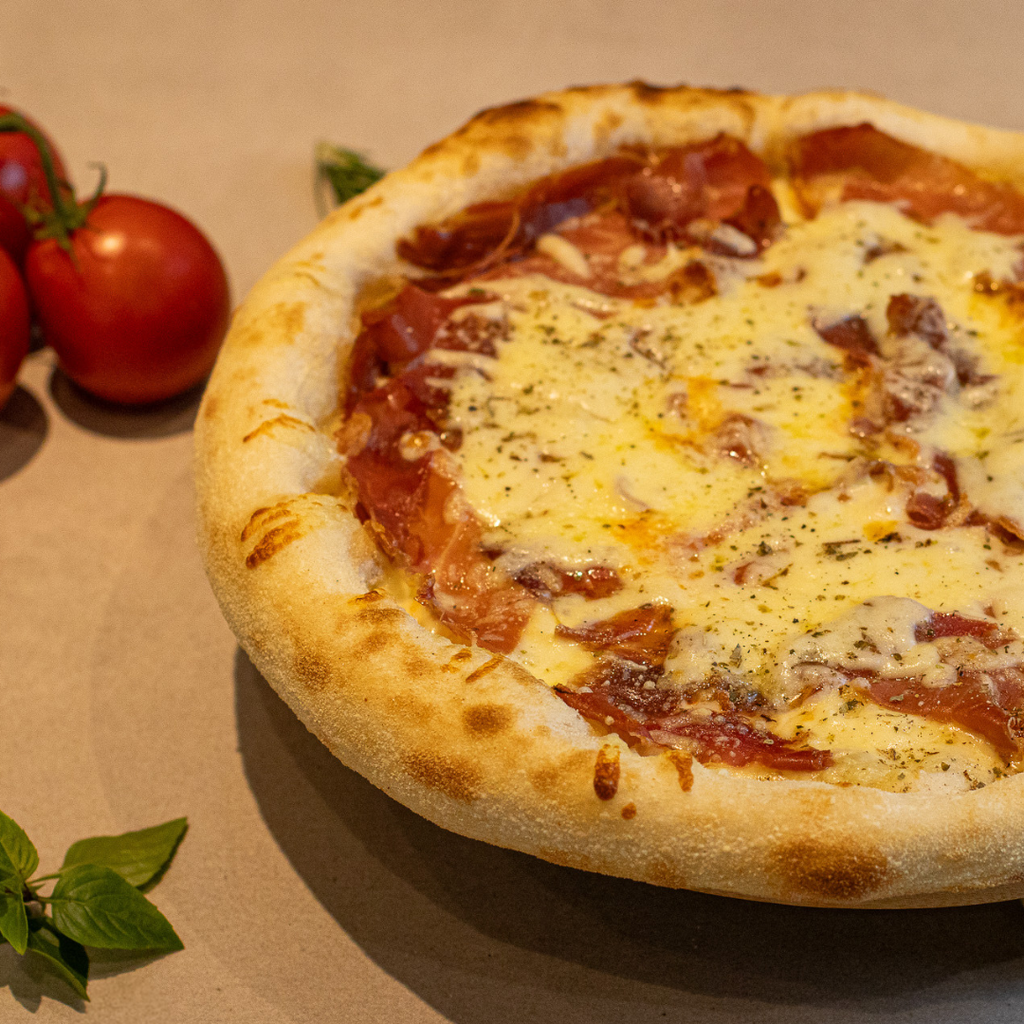 Pizza de Parma e Parmesão