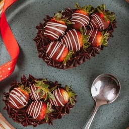 Ovo de Páscoa de Colher - Bombom de Morango