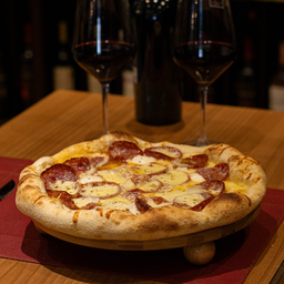 Pizza de Calabresa